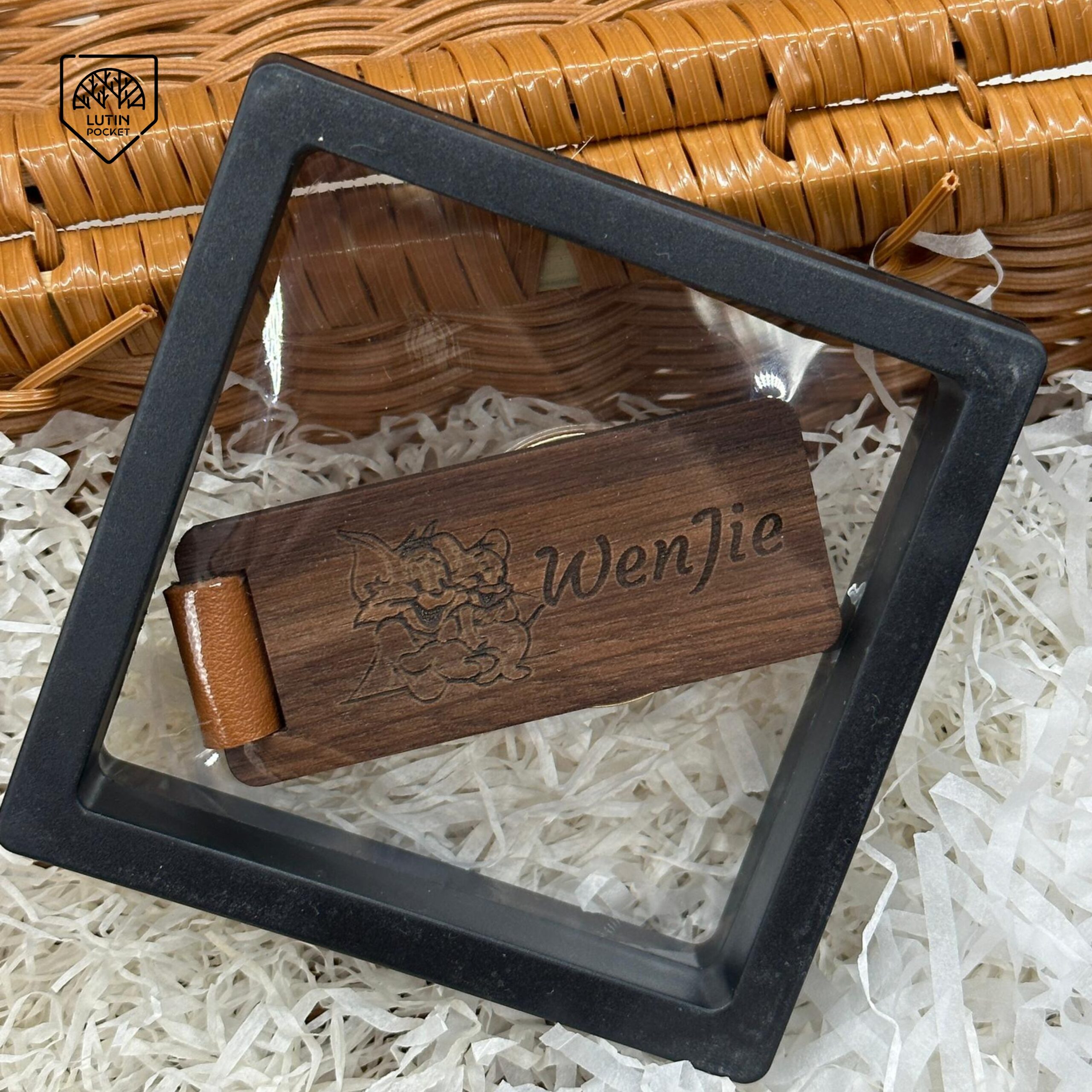 Personalized Leather Wood Keychain - Image 3